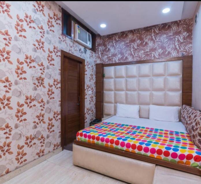 Hotel Brown Ludhiana Exterior photo
